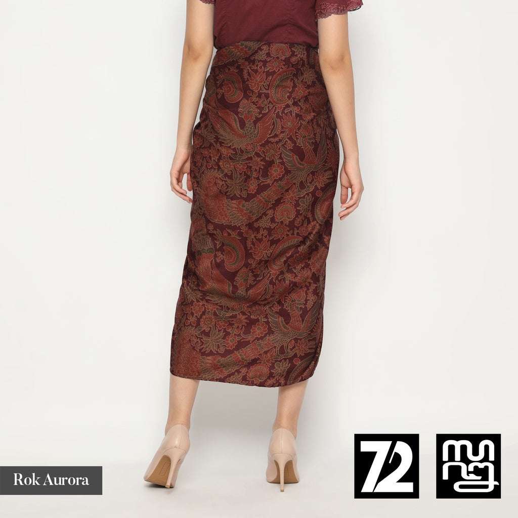 72 Batik - Peacock Motif Batik Wrap Skirt 724305