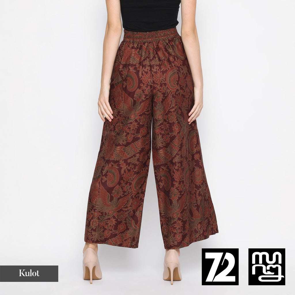 72 Batik - Peacock Motif Batik Wrap Skirt 724305