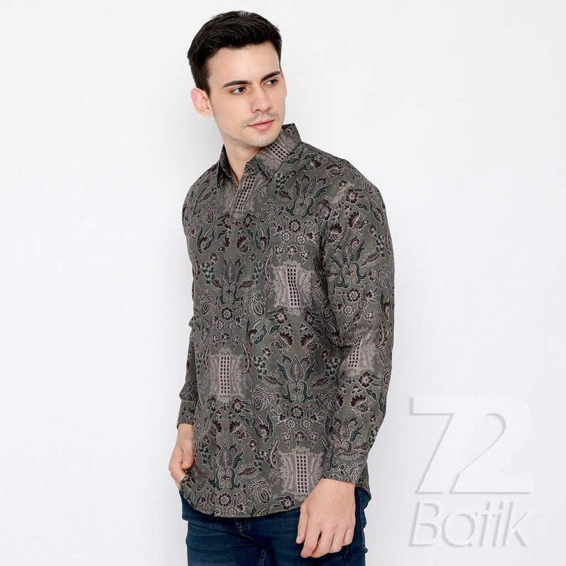Men's Batik Shirt Long Sleeve Slimfit Premium Aceh Door Pattern [Made to Order] - 72 Batik