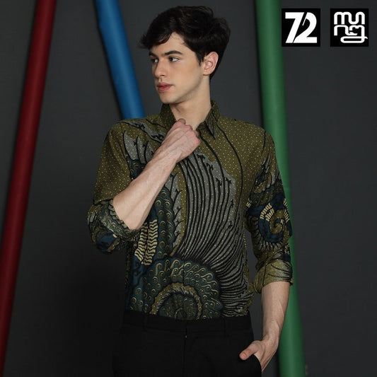 Batik t-shirt slimfit, comfortable, and very stylish