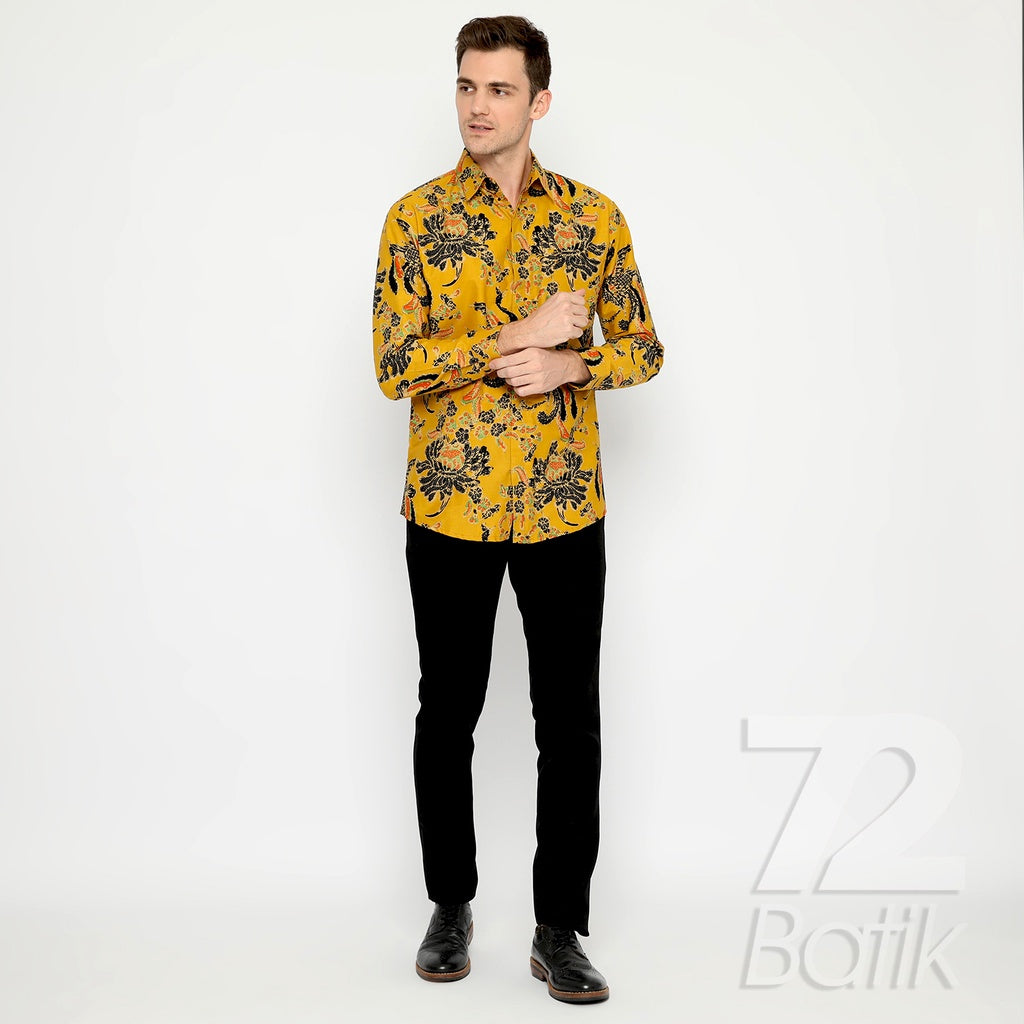 Premium Batik Couple Set – Men’s Slim Fit Shirt & Women’s Wrap Skirt – Classic Black & Yellow Handmade Batik